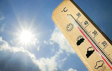 «الأرصاد»: الحرارة قد تلامس الـ 50 درجة مئوية غدًا على بعض محافظات المنطقة الشرقية   